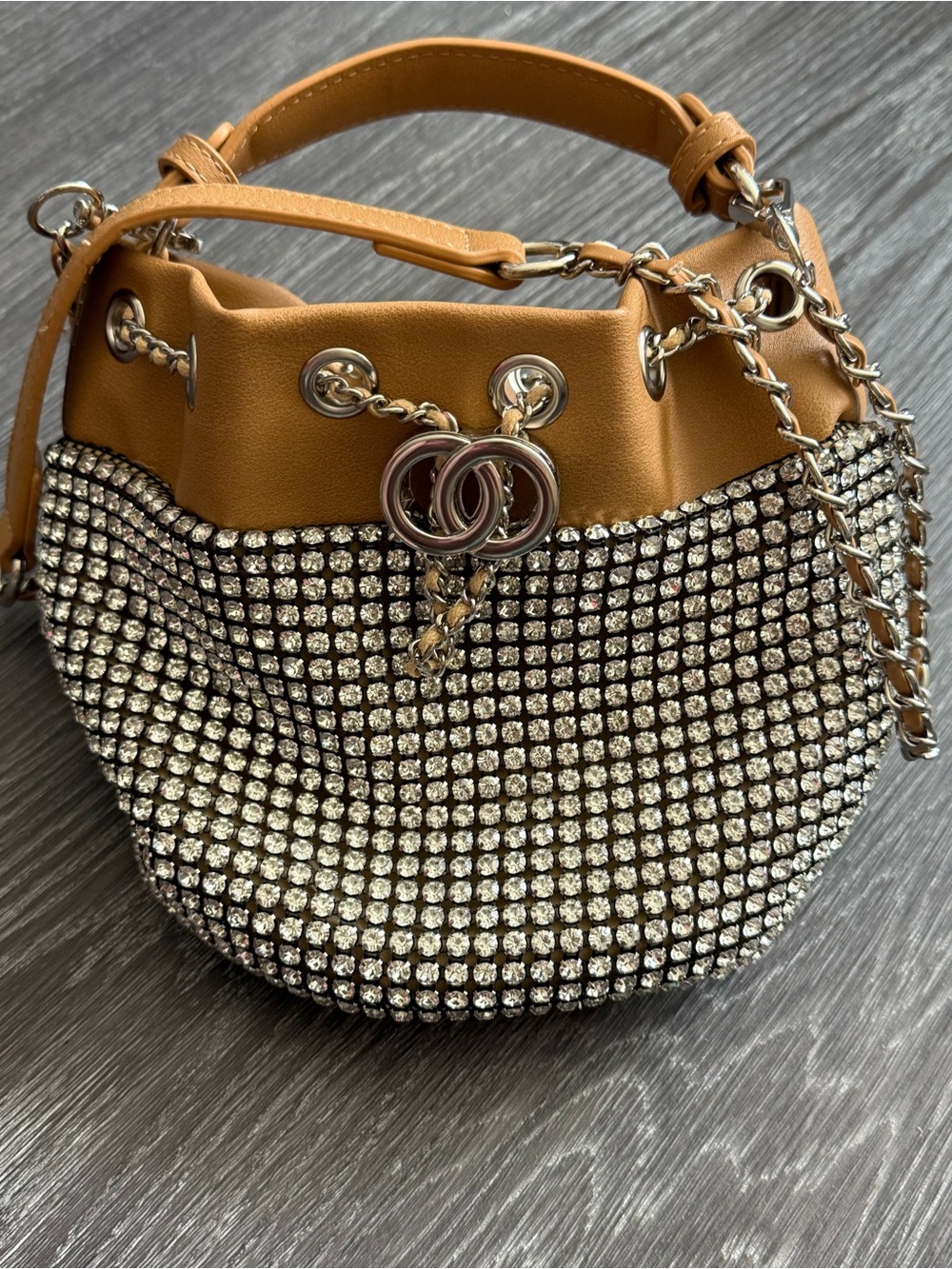 Sparkle bucket bag